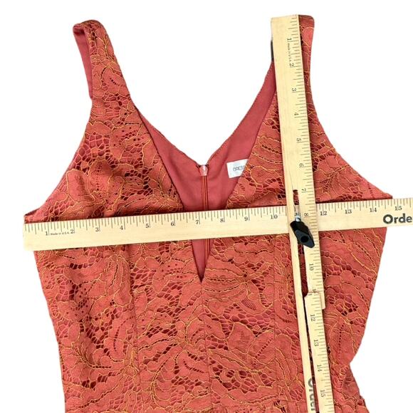 Dress the Population Burnt Orange Gold Lace Tiered V-Neck Midi Dress size S - Picture 6 of 15